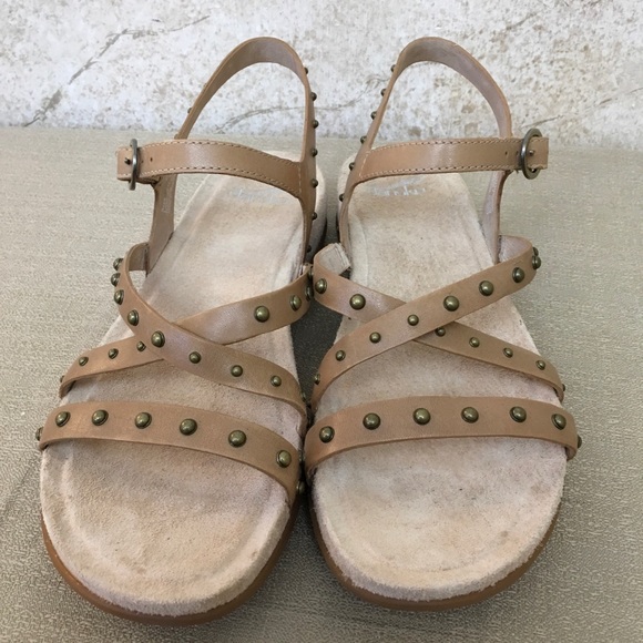 dansko brigitte studded strappy sandal